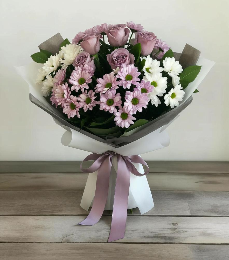 Букет цветов из: Хризантемы и Розы в Новой Чигле