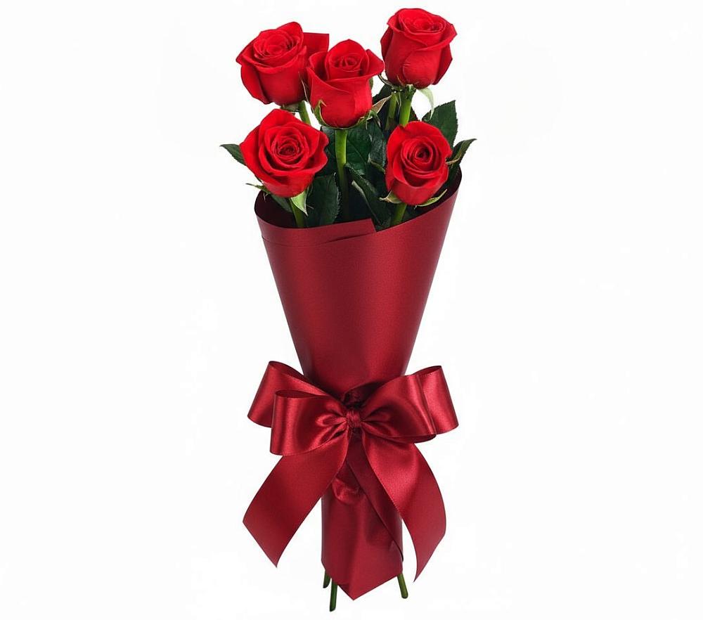 Букет 5 Красных роз Эдлесс Лав в Новой Чигле