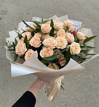 Букет Кремовые розы Латте в Новой Чигле