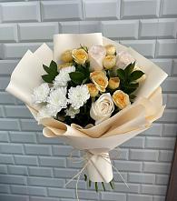 Букет цветов из:  Розы и Хризантемы в Новой Чигле