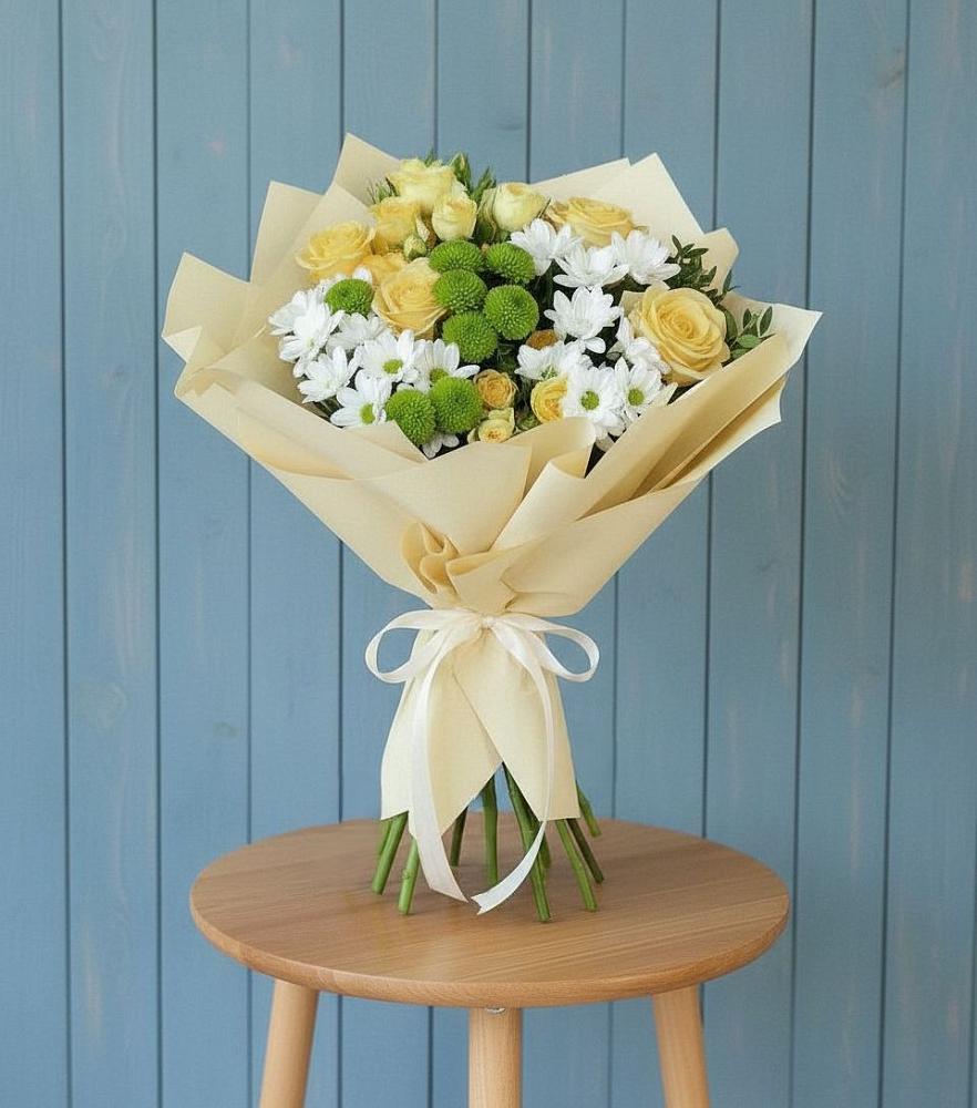 Букет цветов из: Хризантемы и Розы в Новой Чигле