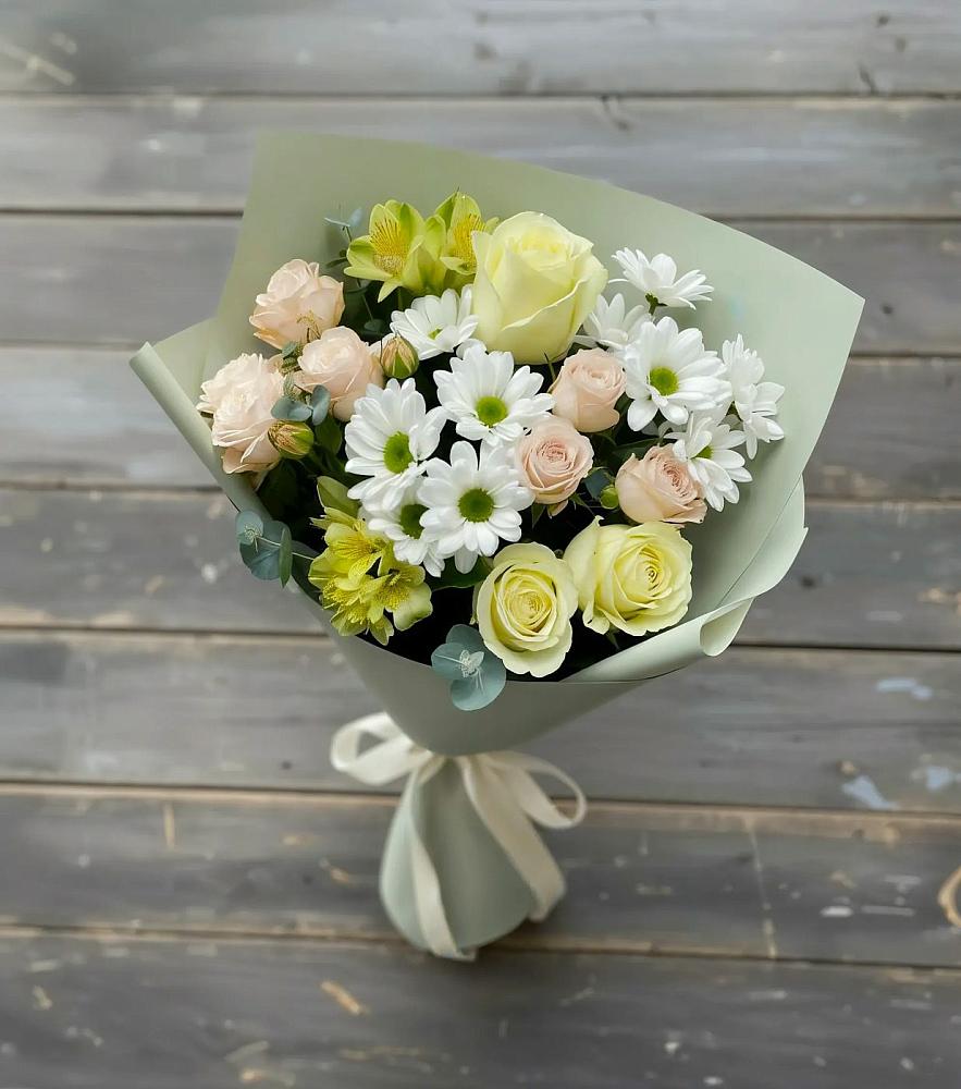 Букет цветов из: Альстромерии, Розы и Хризантемы в Новой Чигле