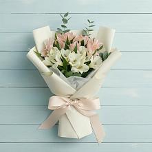 Букет цветов из:  Альстромерии в Новой Чигле