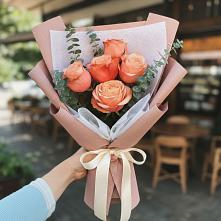 Букет цветов из:  Розы в Новой Чигле