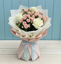 Букет цветов из:  Розы #REPLACE_PRED# Новой Чигле