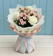 Букет цветов из:  Розы в Новой Чигле