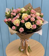 Букет цветов из:  Розы в Новой Чигле