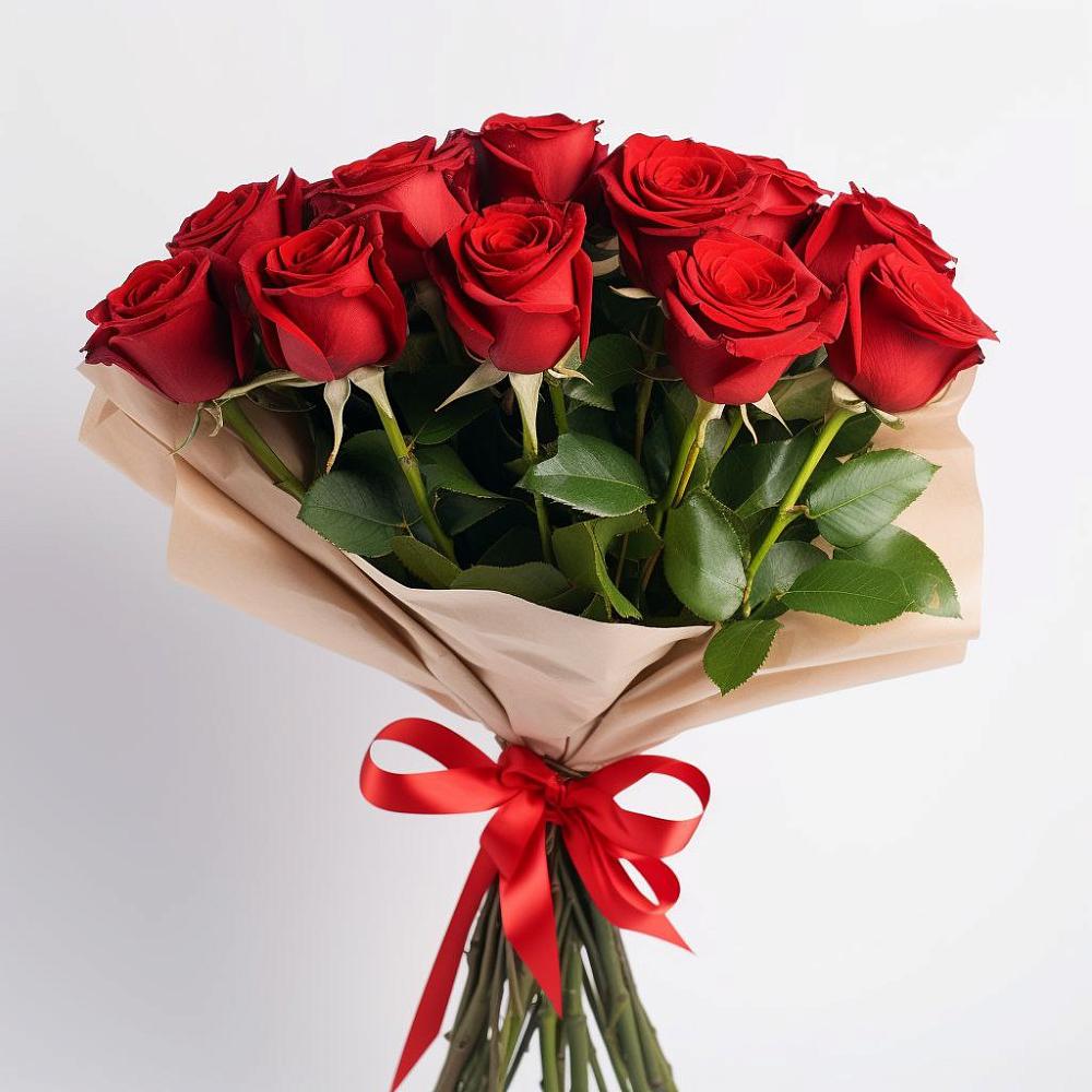 Букет 11 Красных роз Эдлесс Лав в Новой Чигле