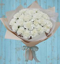 Букет цветов из:  Гвоздики в Новой Чигле